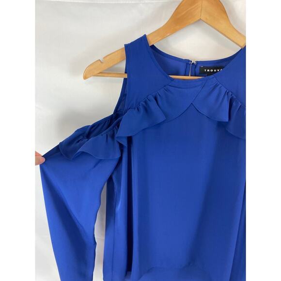 TROUVE Ruffle Cold Shoulder Top In Blue Marine size XS - Picture 4 of 7